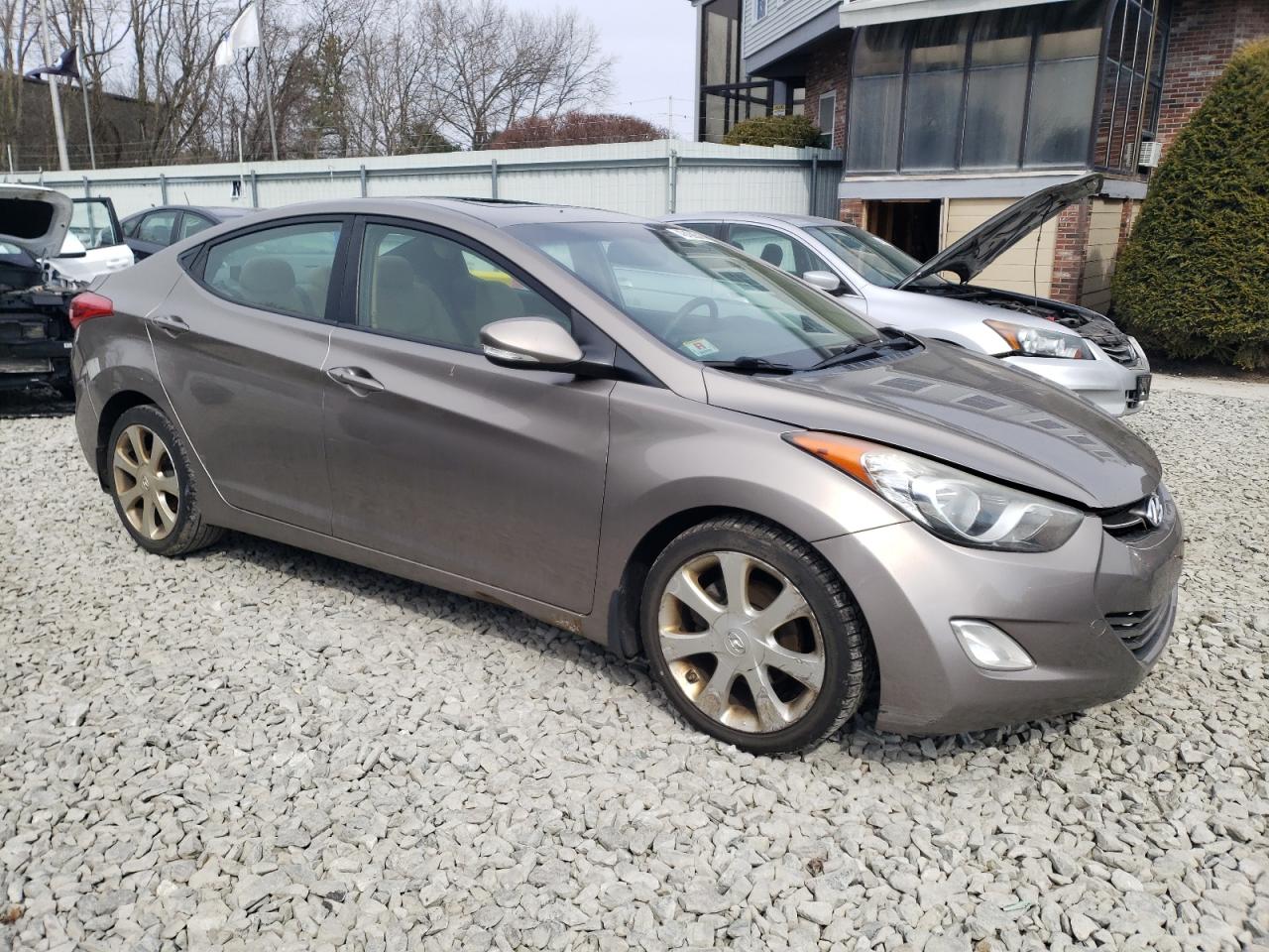 2012 Hyundai Elantra - Image 4