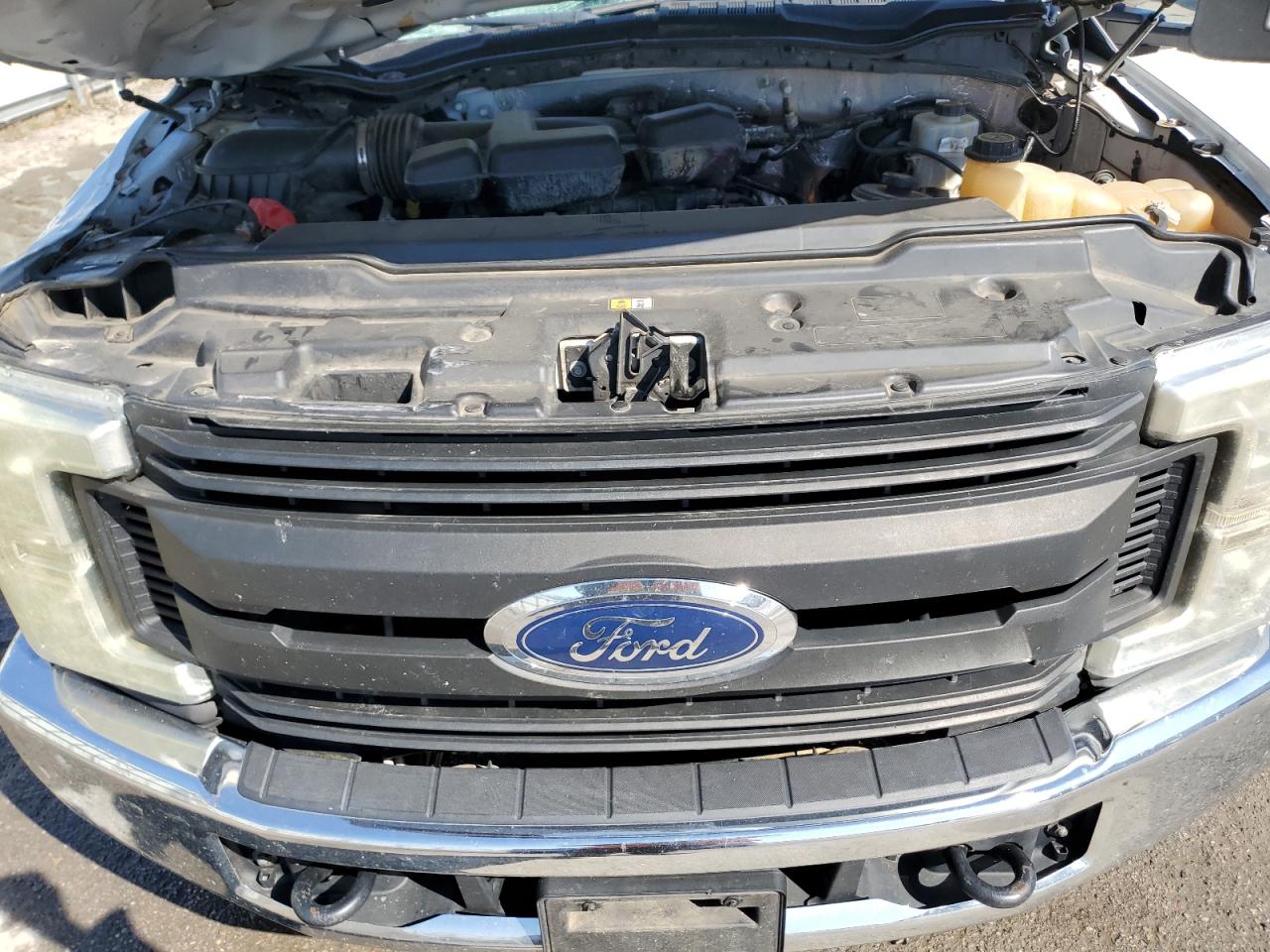 2017 Ford F250 - Image 11