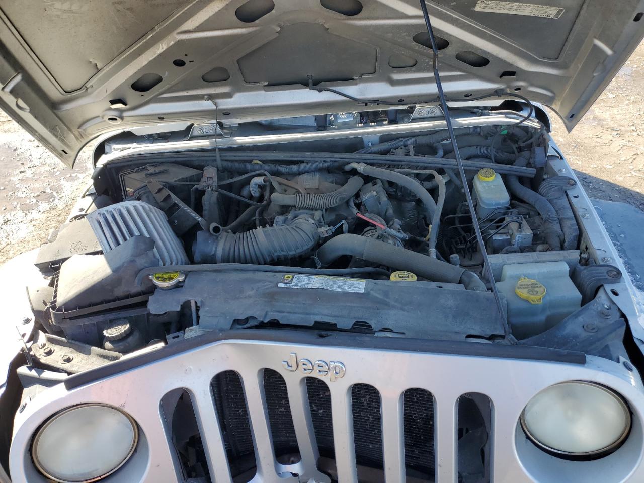 2010 Jeep Wrangler Unlimited Sport VIN: 1J4BA3H15AL119435 Lot: 47620025