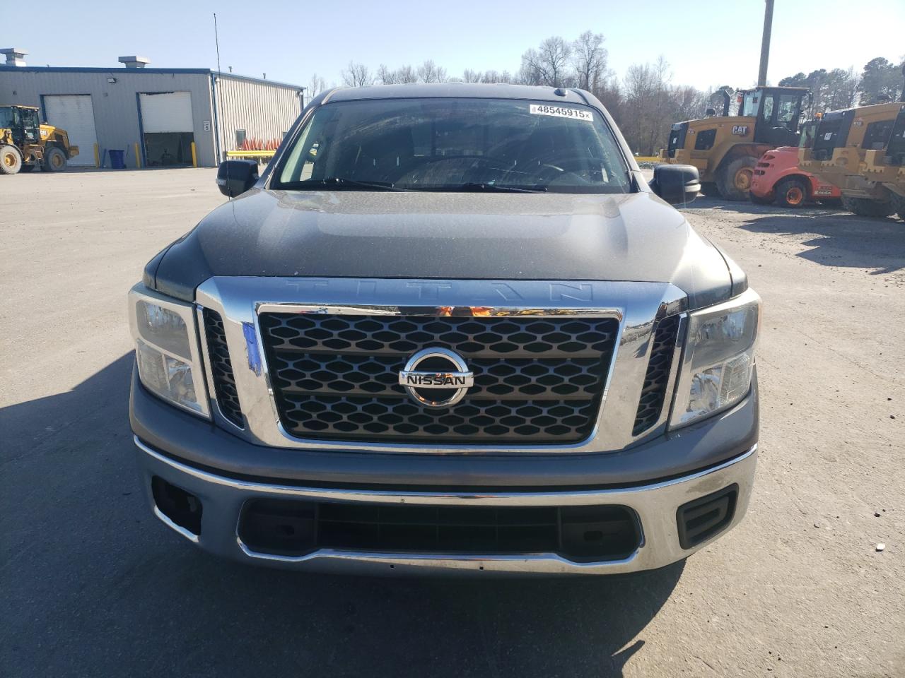 2017 Nissan Titan - Image 5