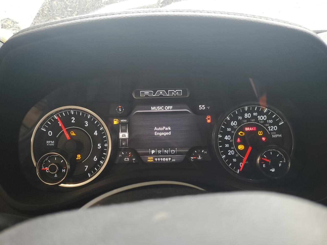 2020 RAM 1500 - Image 9