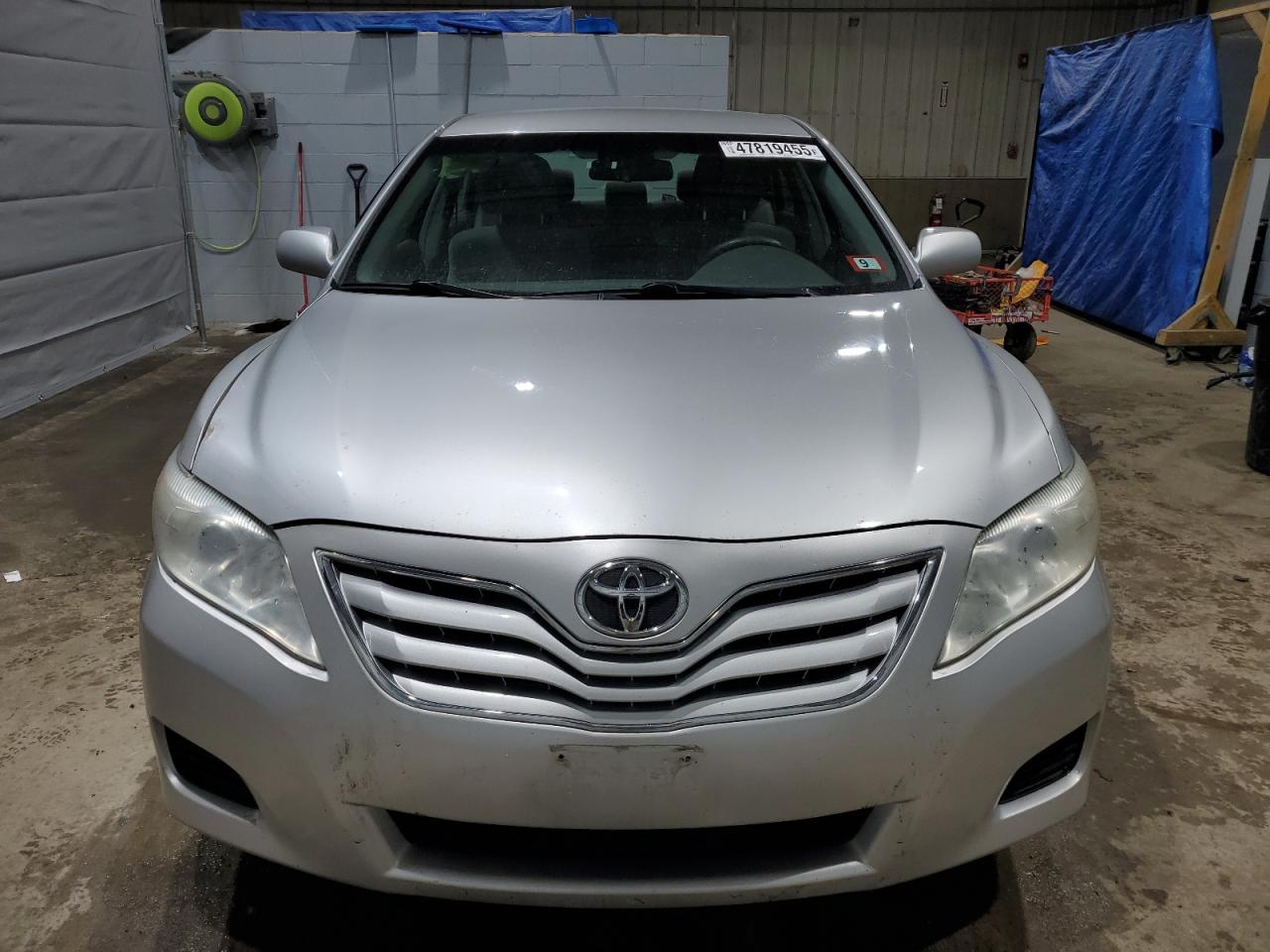 2010 Toyota Camry - Image 5
