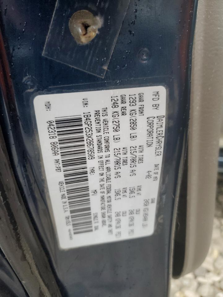2002 Dodge Caravan - Image 13