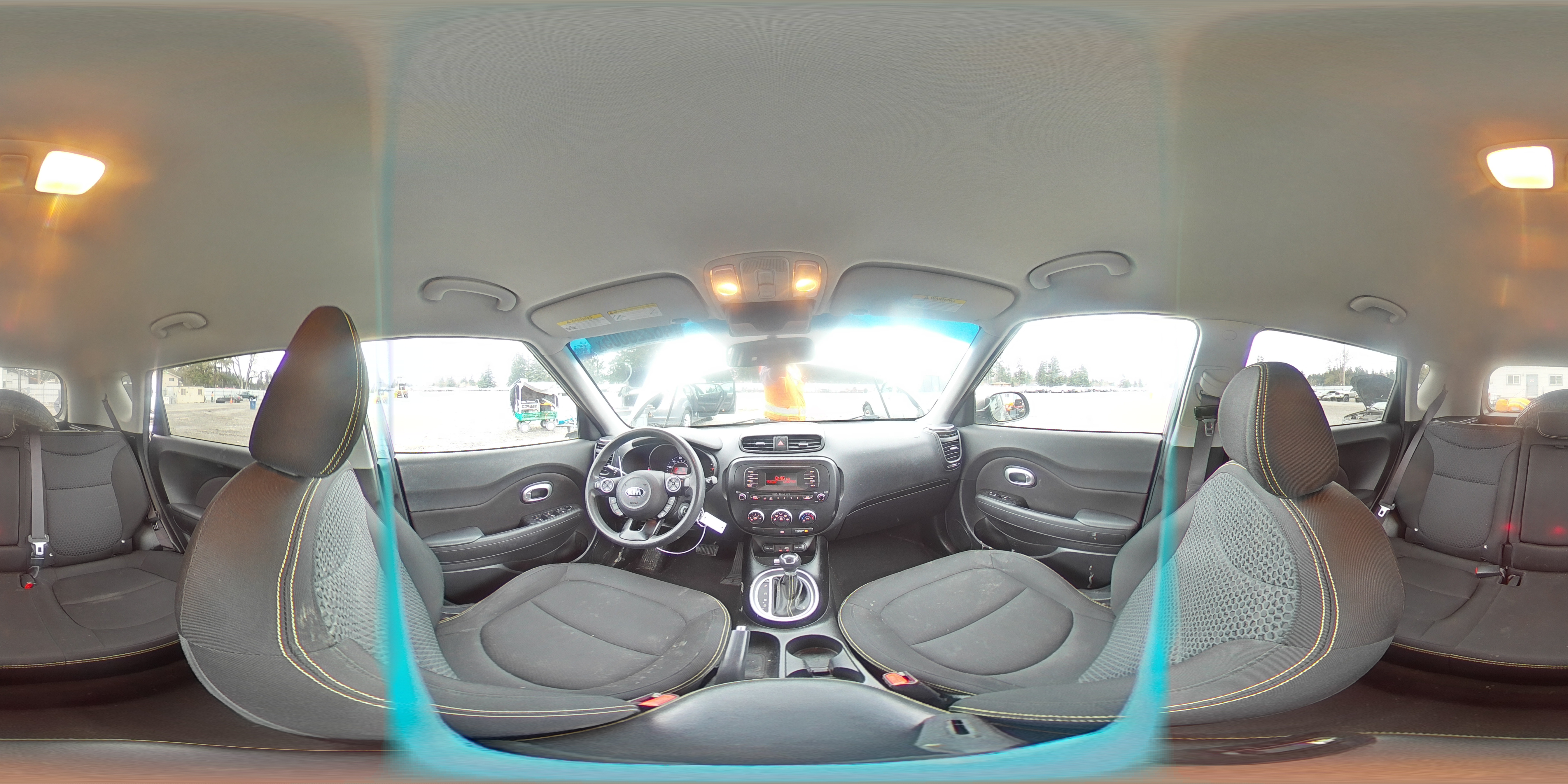 2015 Kia Soul - Image 13