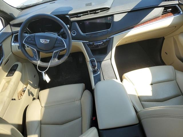  CADILLAC XT5 2017 Fioletowy