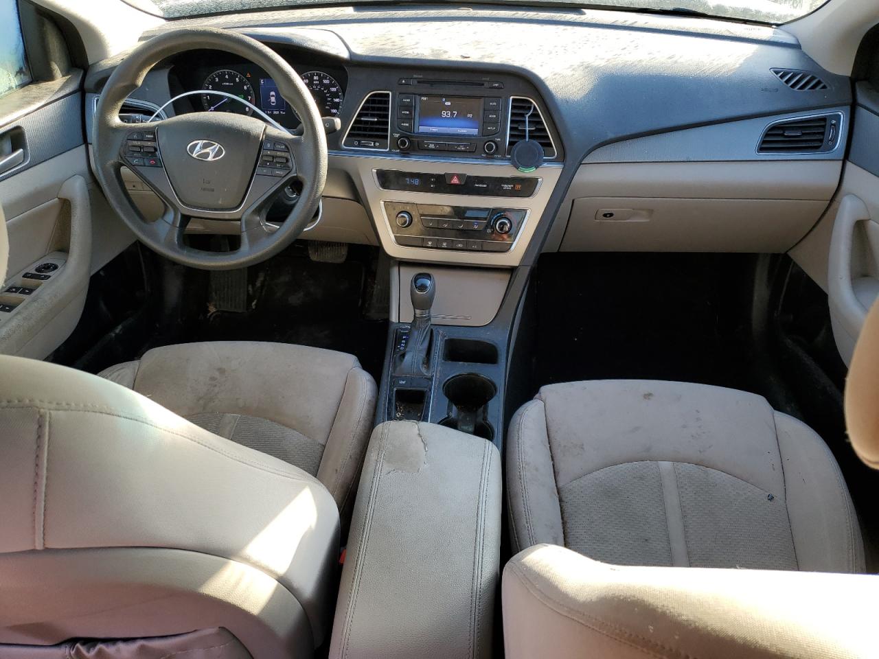 2015 Hyundai Sonata - Image 8