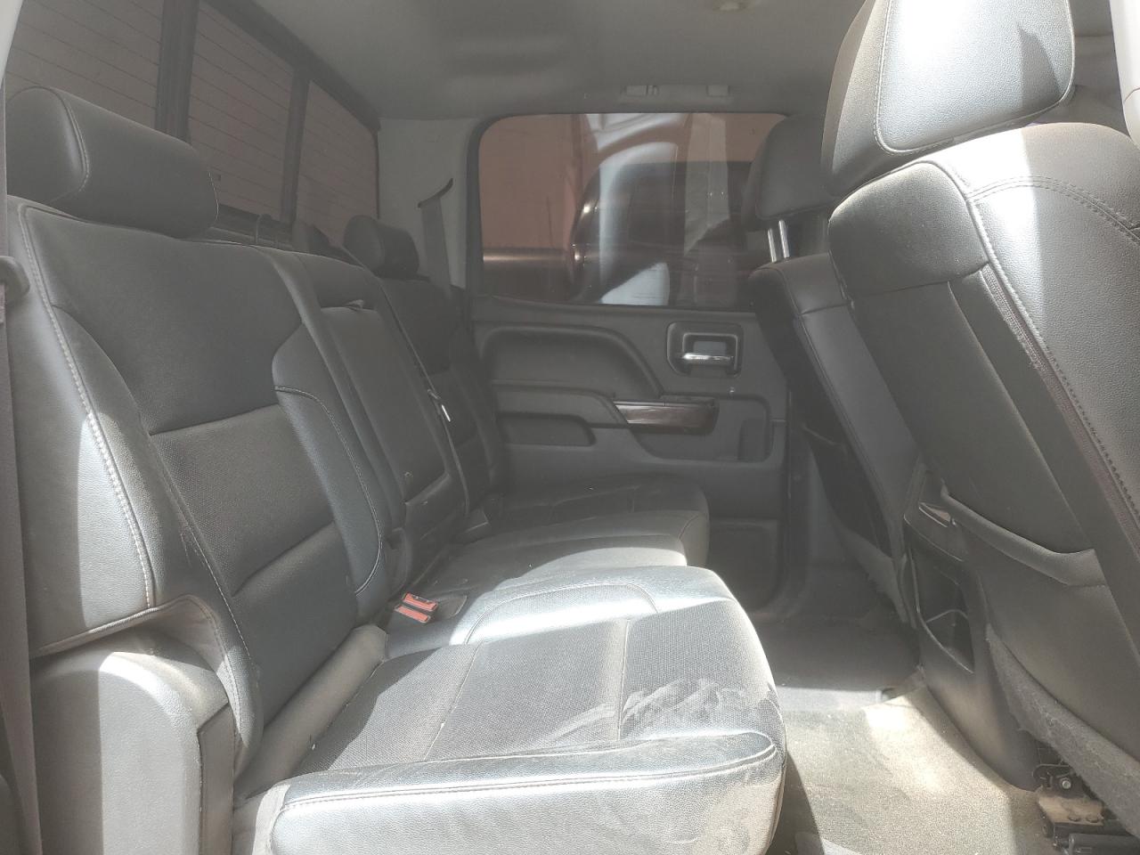 2017 GMC Sierra - Image 10