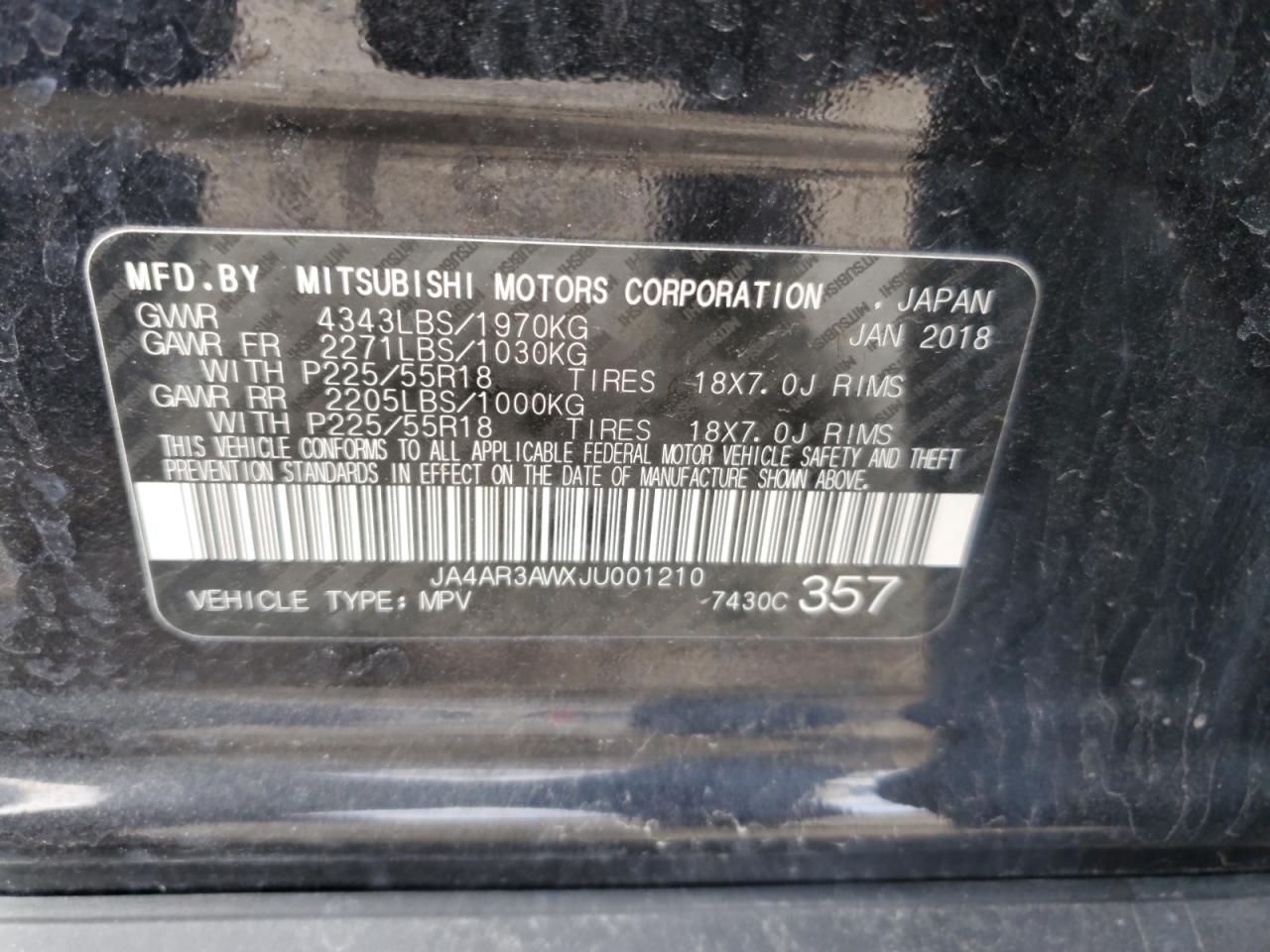 2018 Mitsubishi Outlander - Image 14