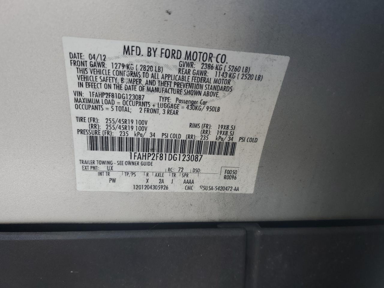 2013 Ford Taurus - Image 12