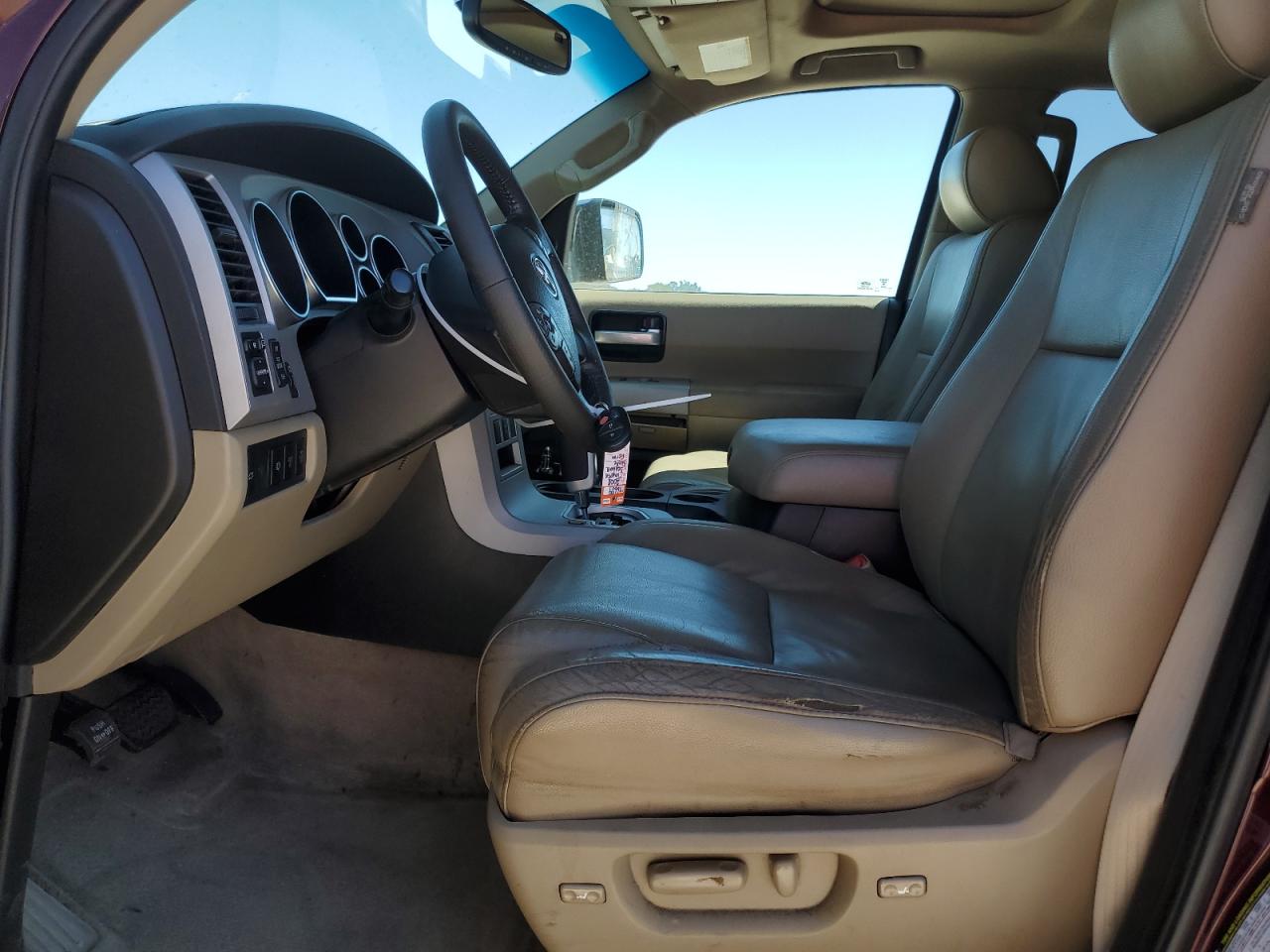 2008 Toyota Sequoia - Image 7