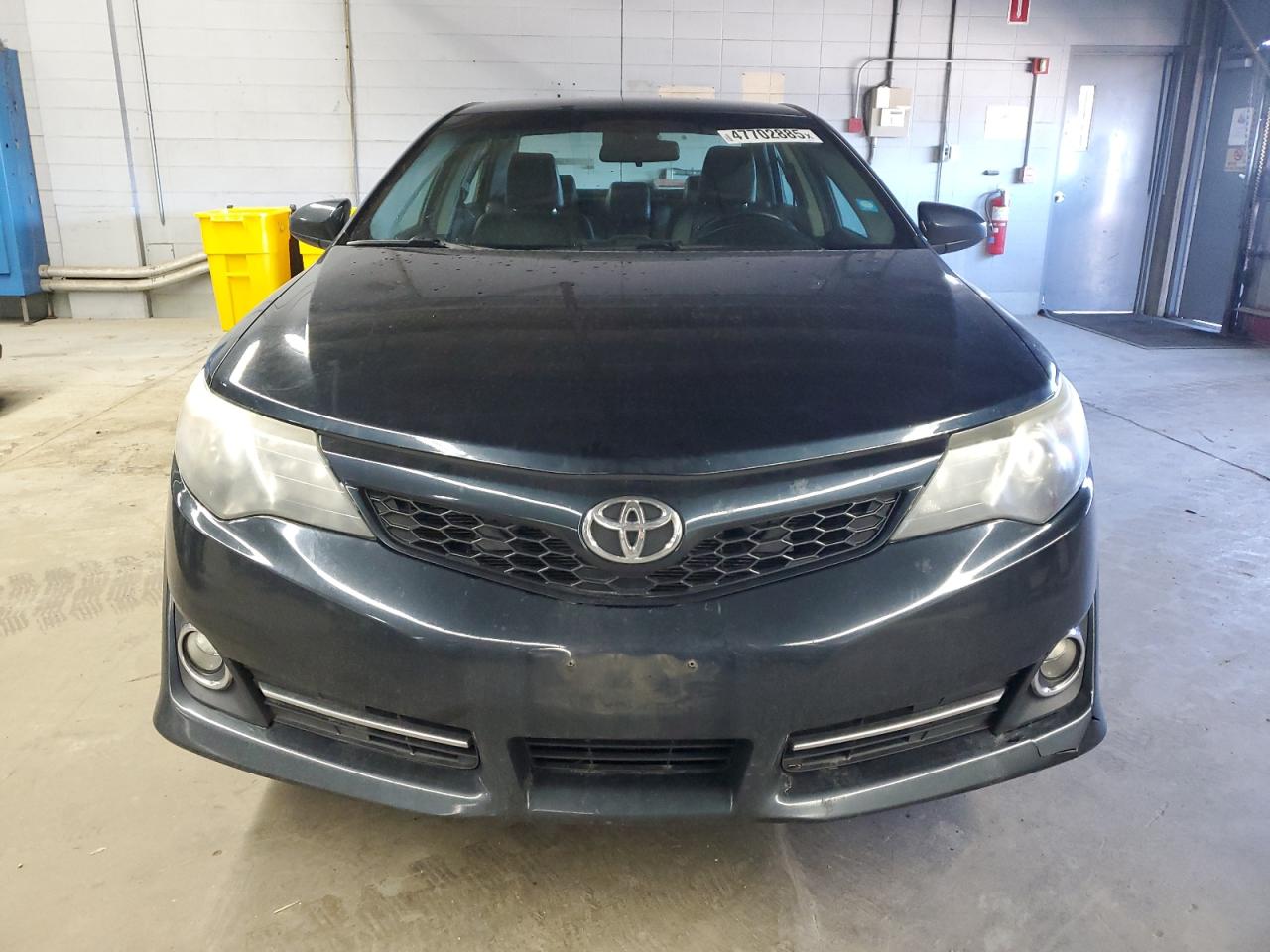 2014 Toyota Camry - Image 5