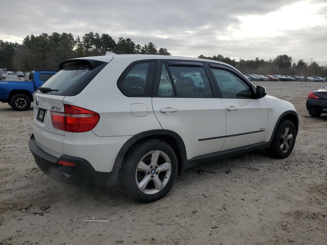 2010 BMW X5 - Image 3