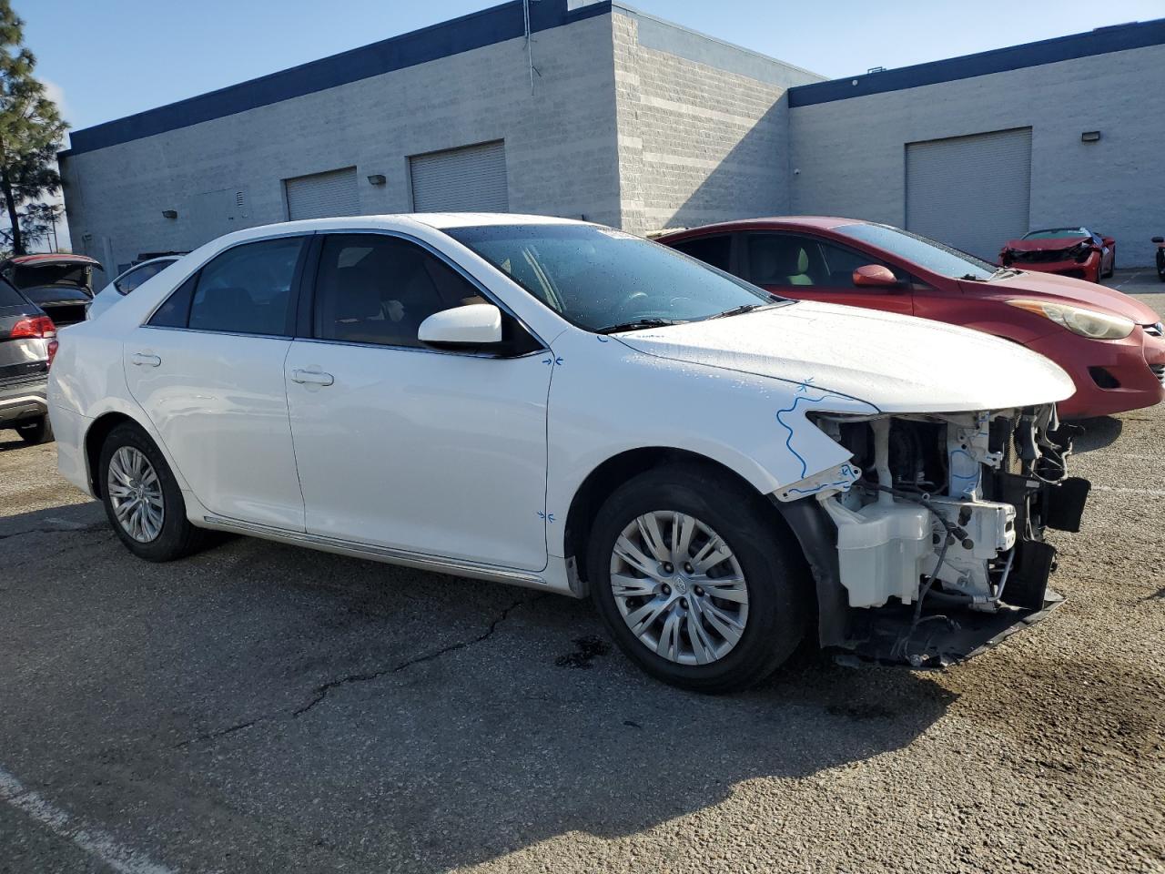2013 Toyota Camry - Image 4