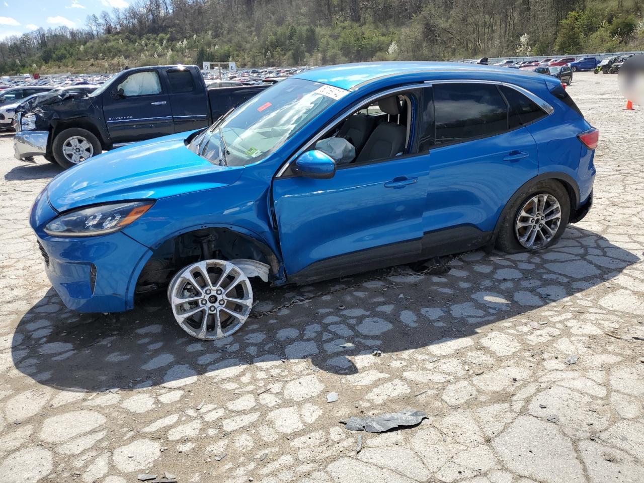 2020 Ford Escape Se na sprzedaż w Hurricane, WV - Water/Flood