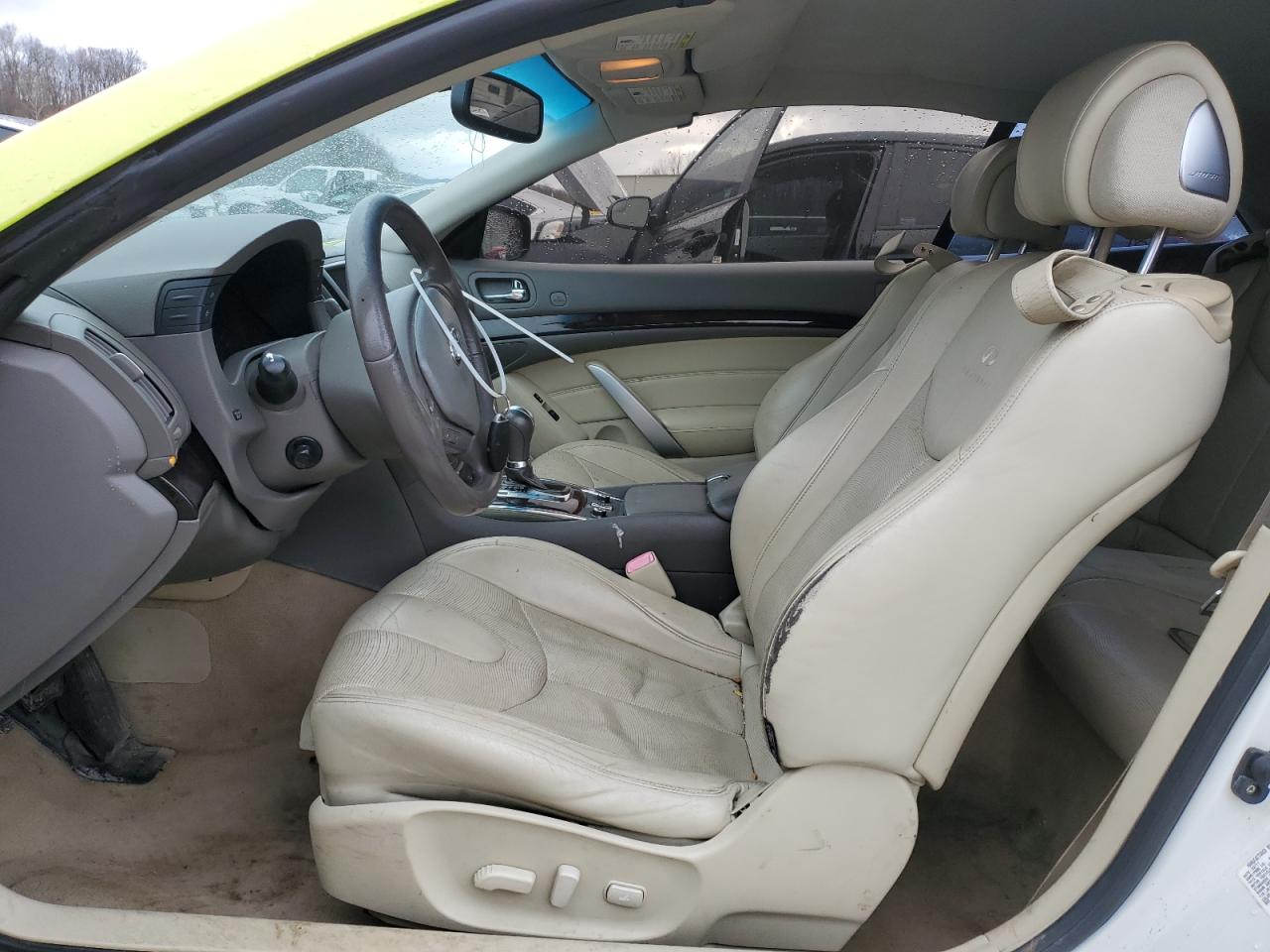 2011 Infiniti G - Image 7