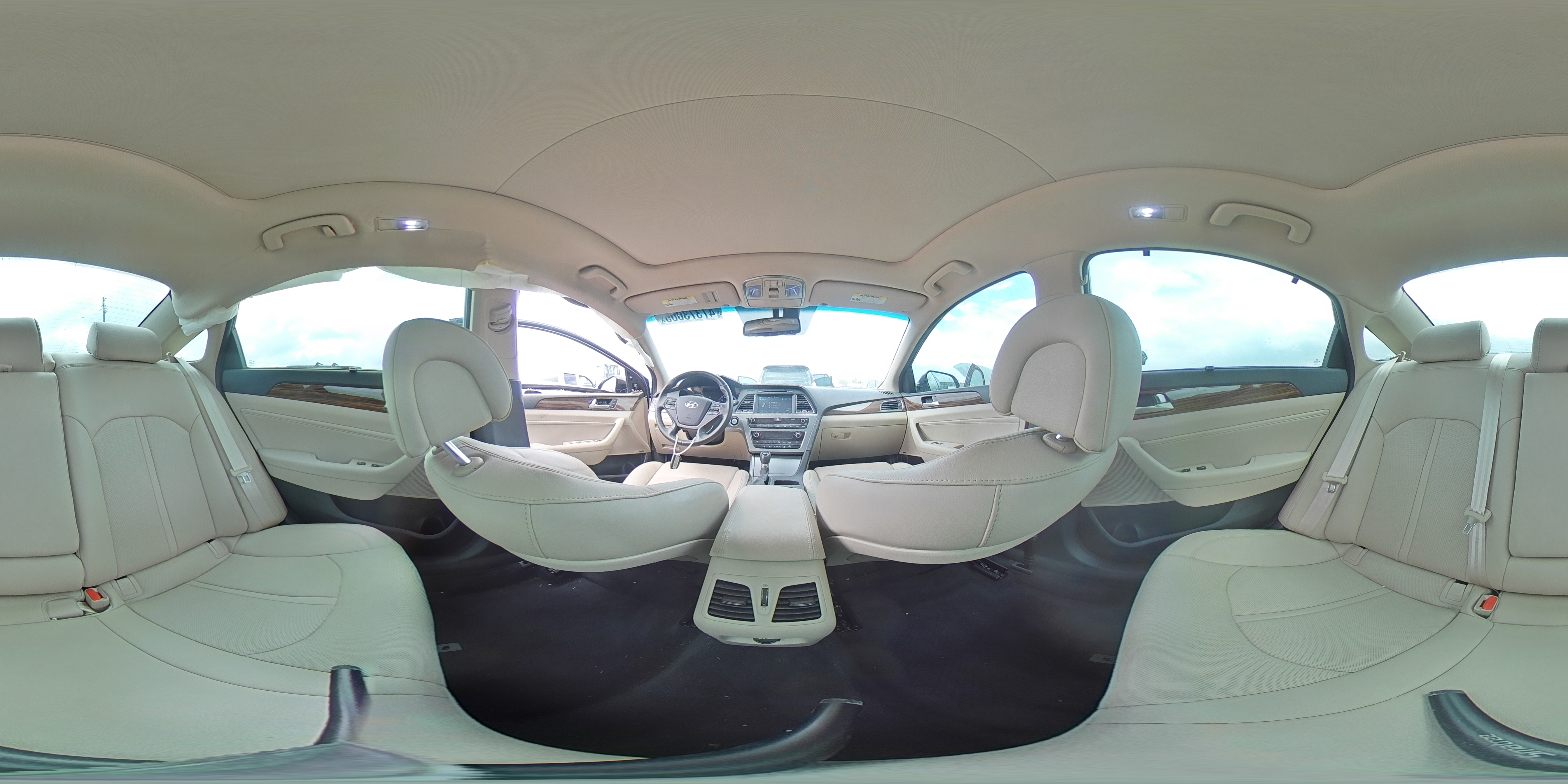 2016 Hyundai Sonata - Image 14