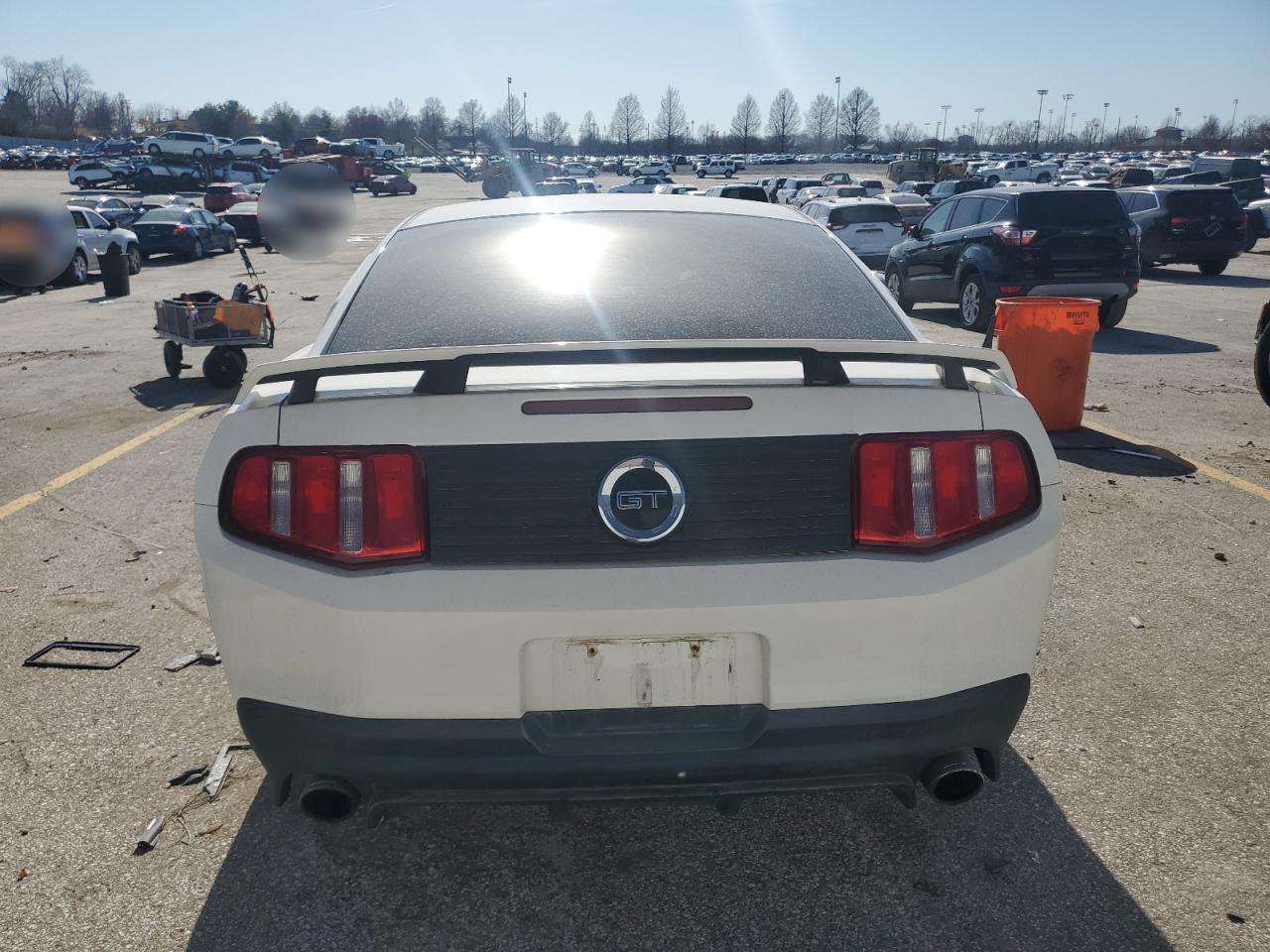 2010 Ford Mustang - Image 6