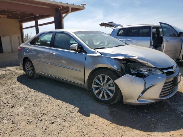  TOYOTA CAMRY 2017 Серебристый