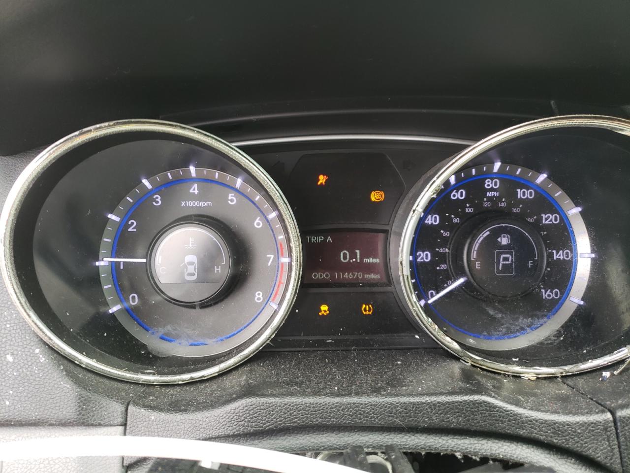 2011 Hyundai Sonata - Image 9