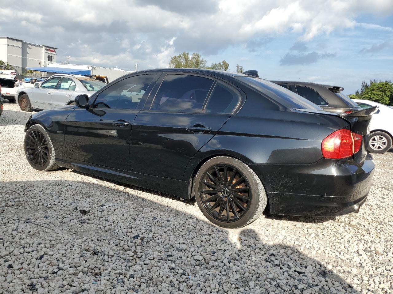 2011 BMW 3er - Image 2