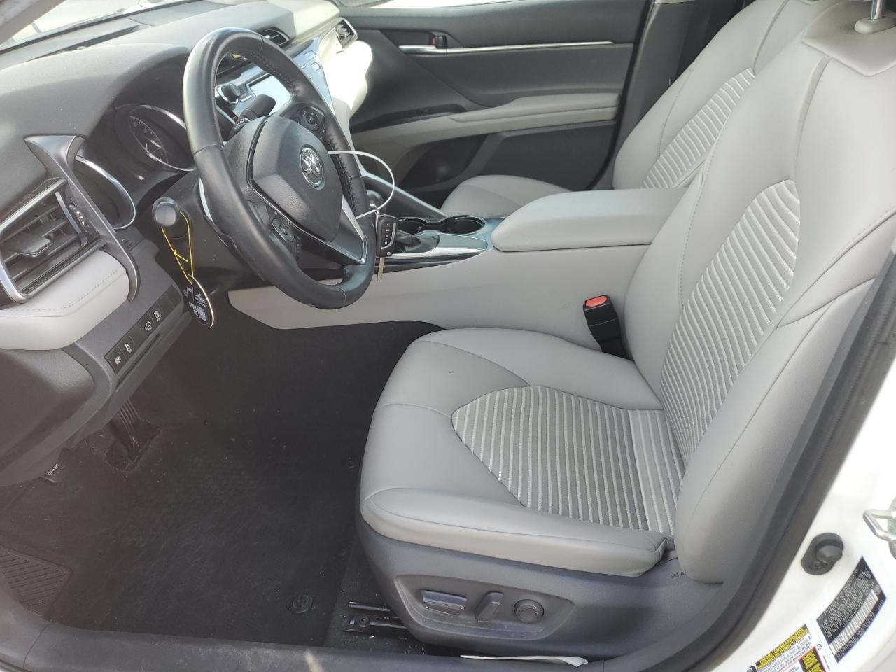 2020 Toyota Camry - Image 7