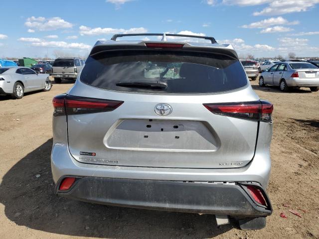  TOYOTA HIGHLANDER 2024 Srebrny