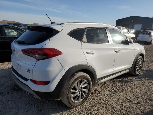 Parquets HYUNDAI TUCSON 2017 Biały