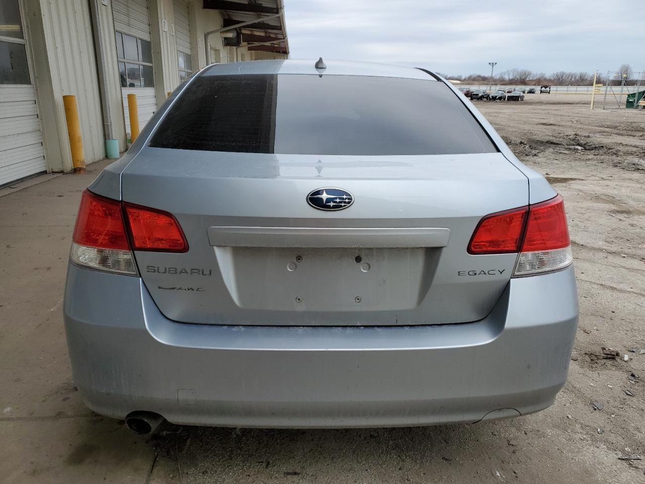 2013 Subaru Legacy - Image 6