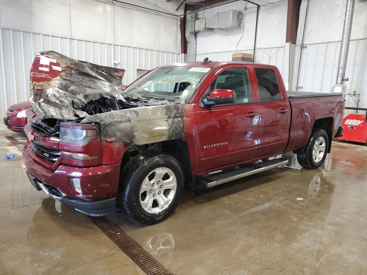 2017 Chevrolet Silverado K1500 Lt de vânzare în Franklin, WI - Burn - Engine