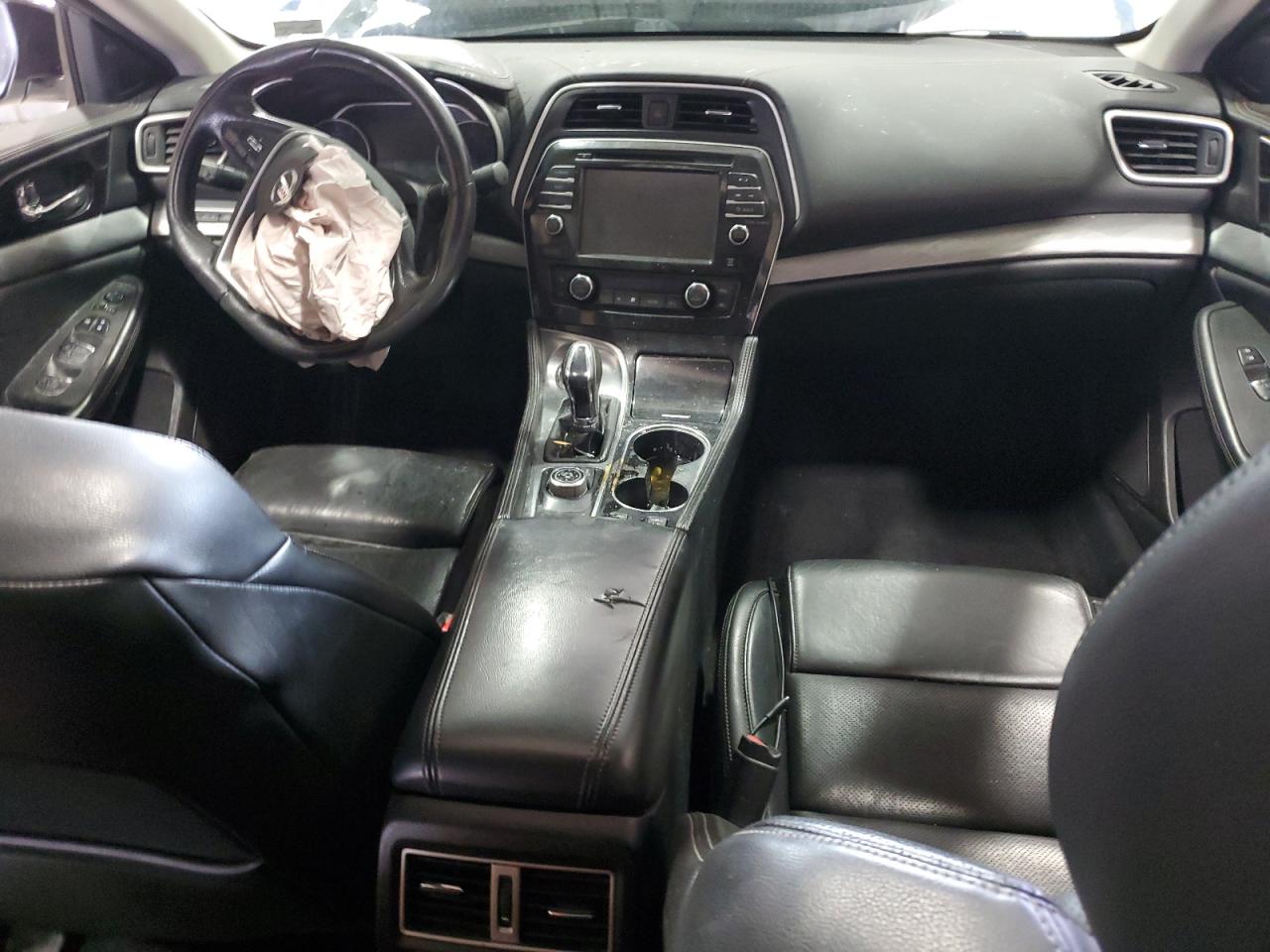 2016 Nissan Maxima - Image 8