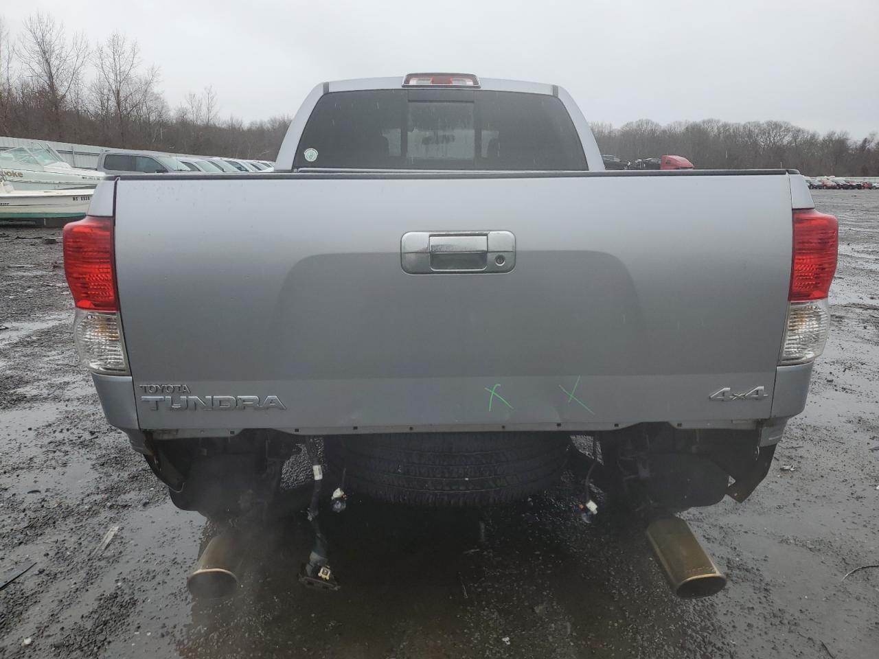 2010 Toyota Tundra - Image 6