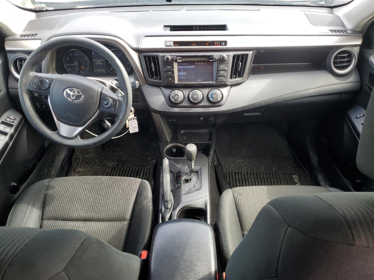 2018 Toyota RAV 4 - Image 8