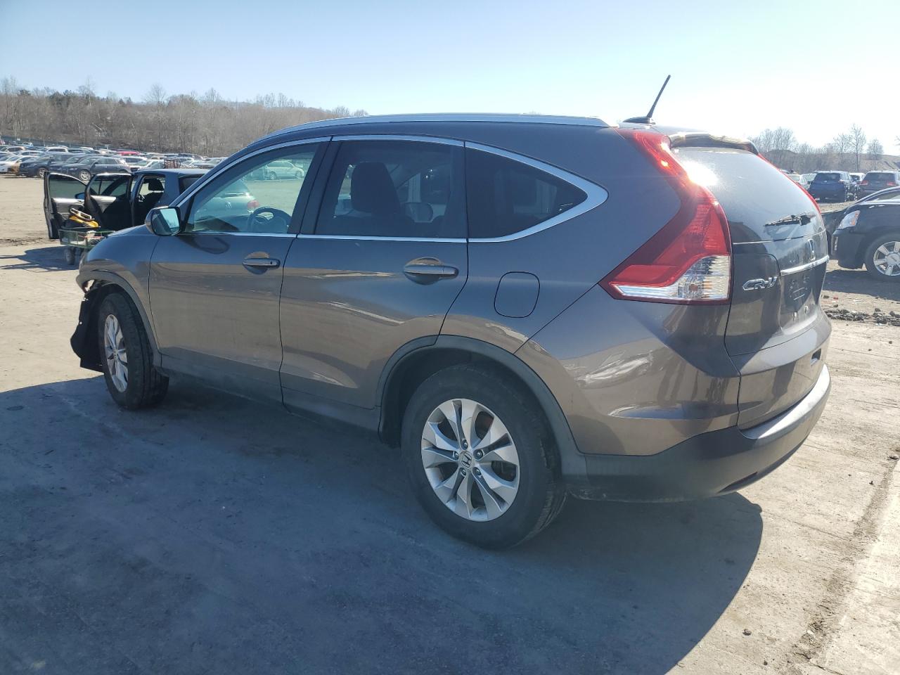 2014 Honda CR-V - Image 2