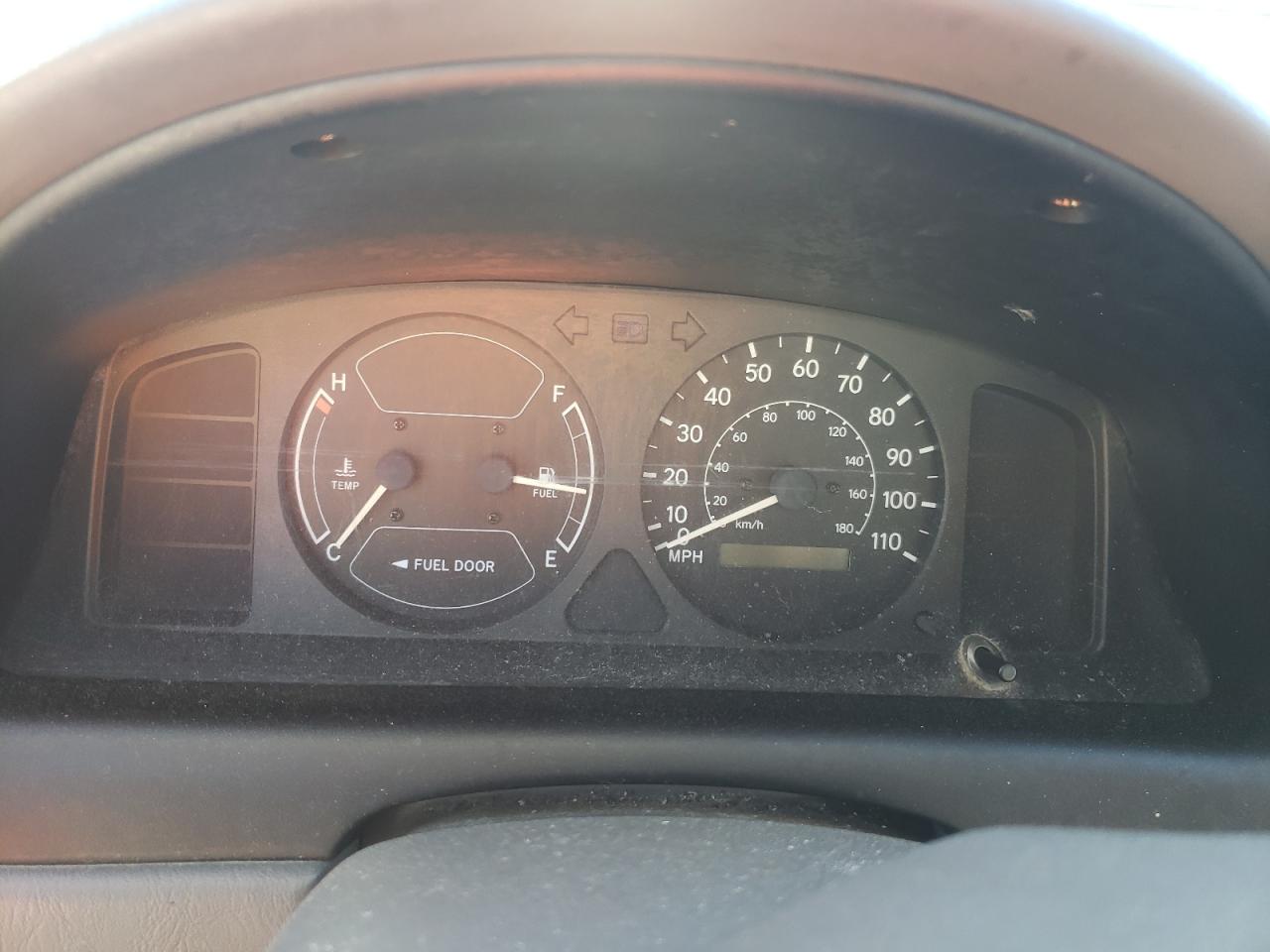 2001 Toyota Corolla - Image 9