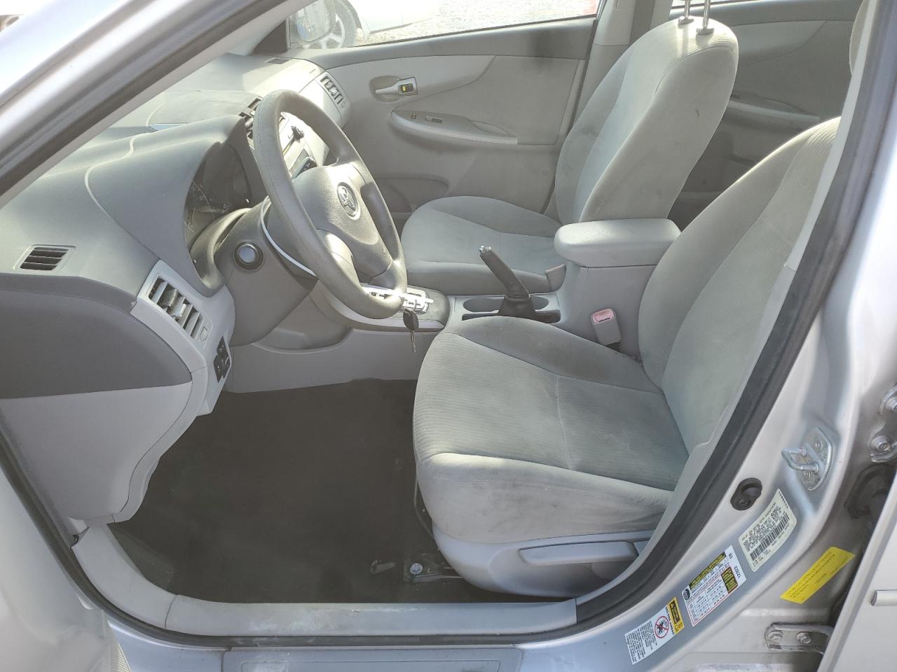 2010 Toyota Corolla - Image 7