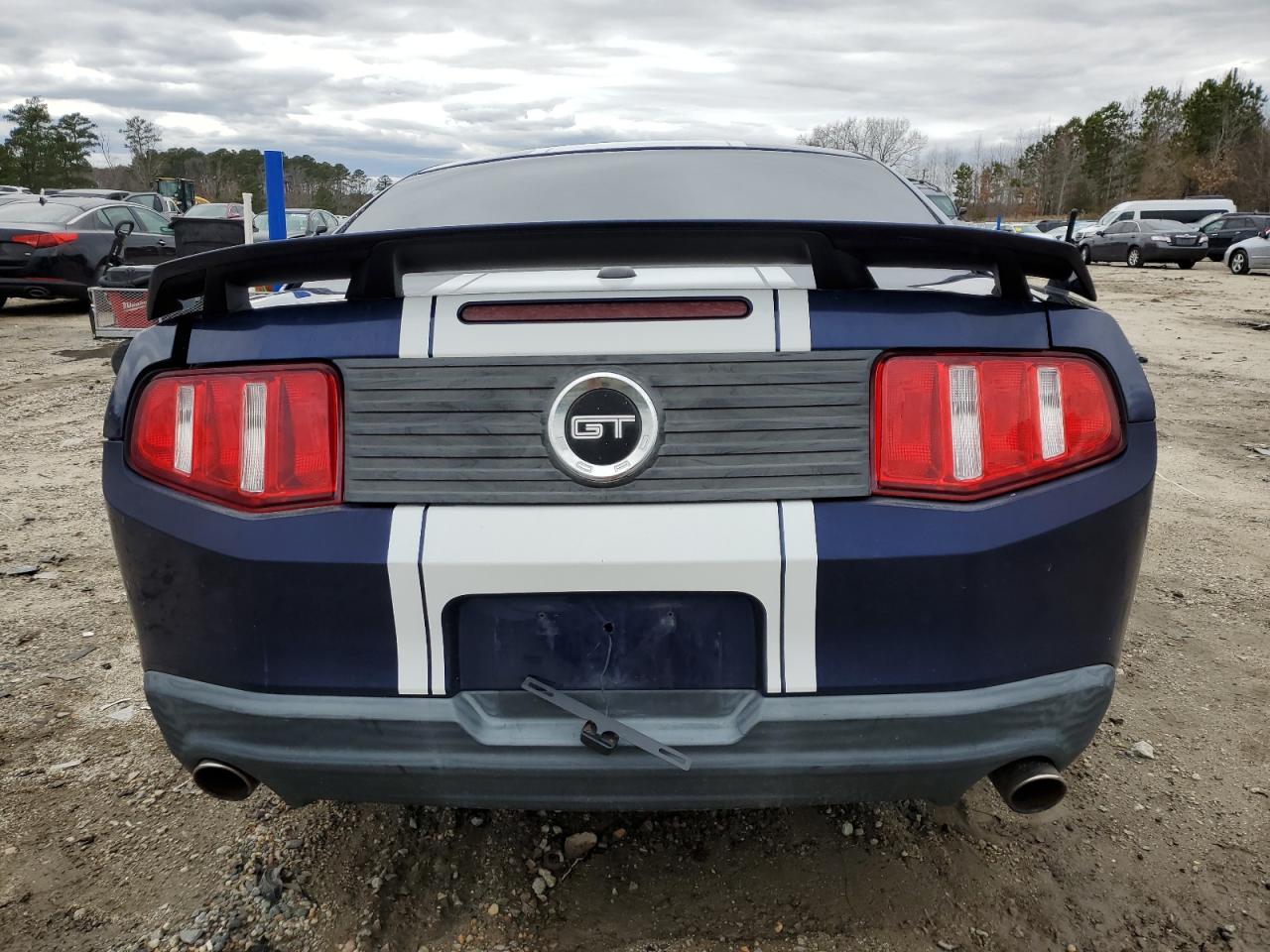 2010 Ford Mustang - Image 6