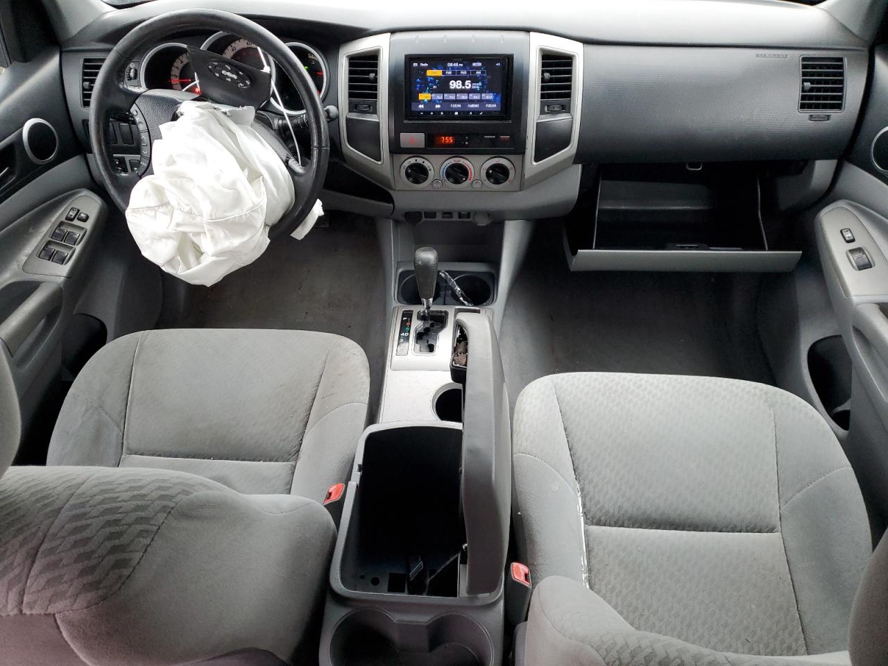 2011 Toyota Tacoma - Image 8