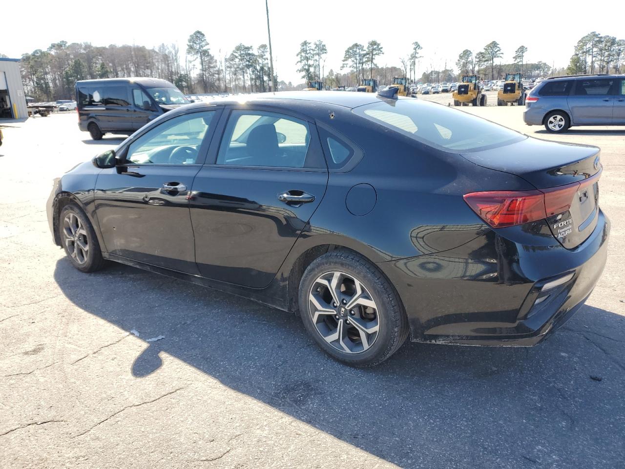 2021 Kia Forte - Image 2