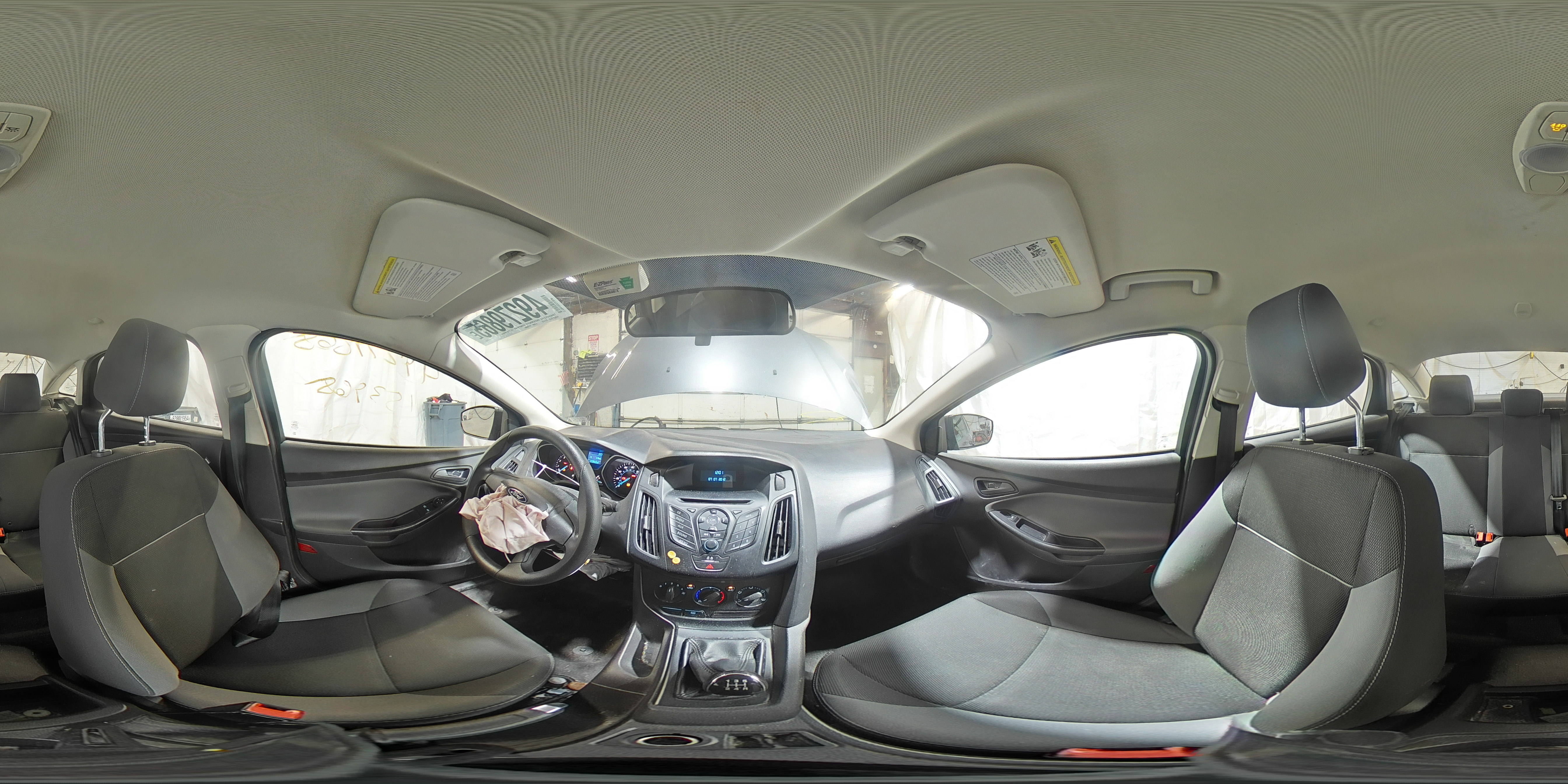 2013 Ford Focus - Image 13