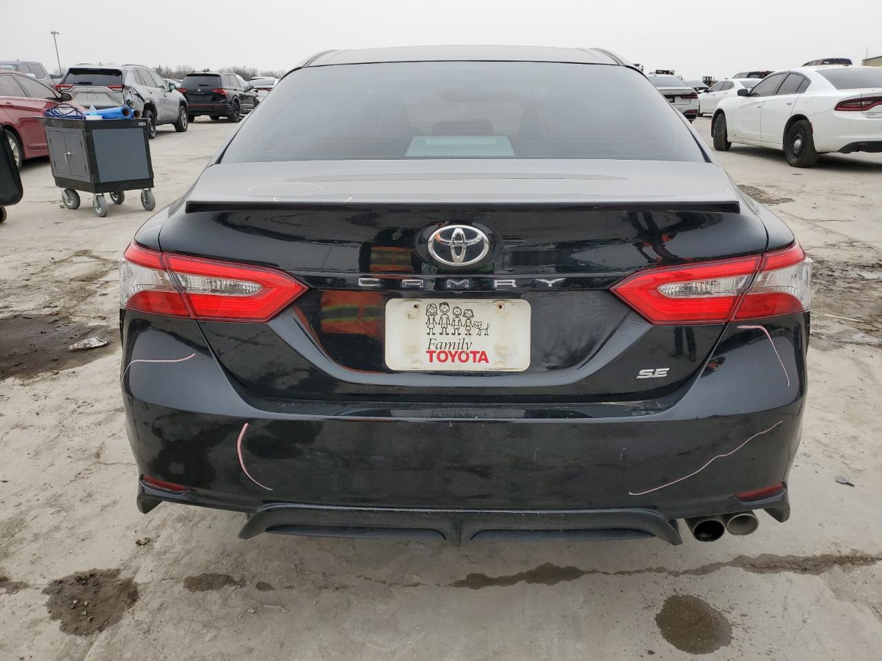 2018 Toyota Camry - Image 6