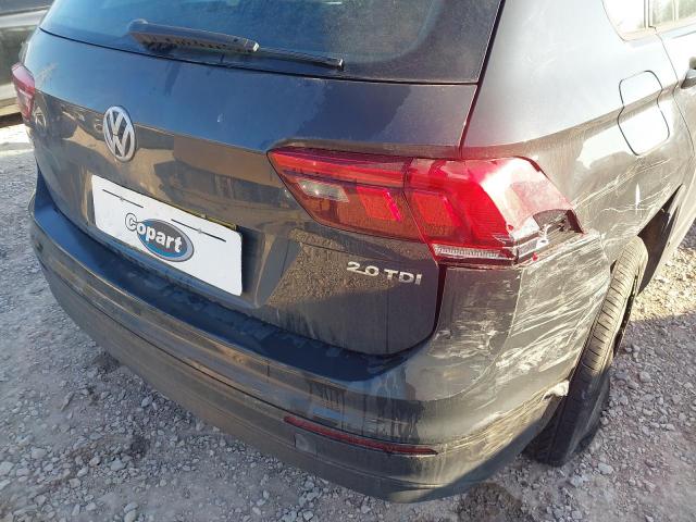 2017 VOLKSWAGEN TIGUAN S T