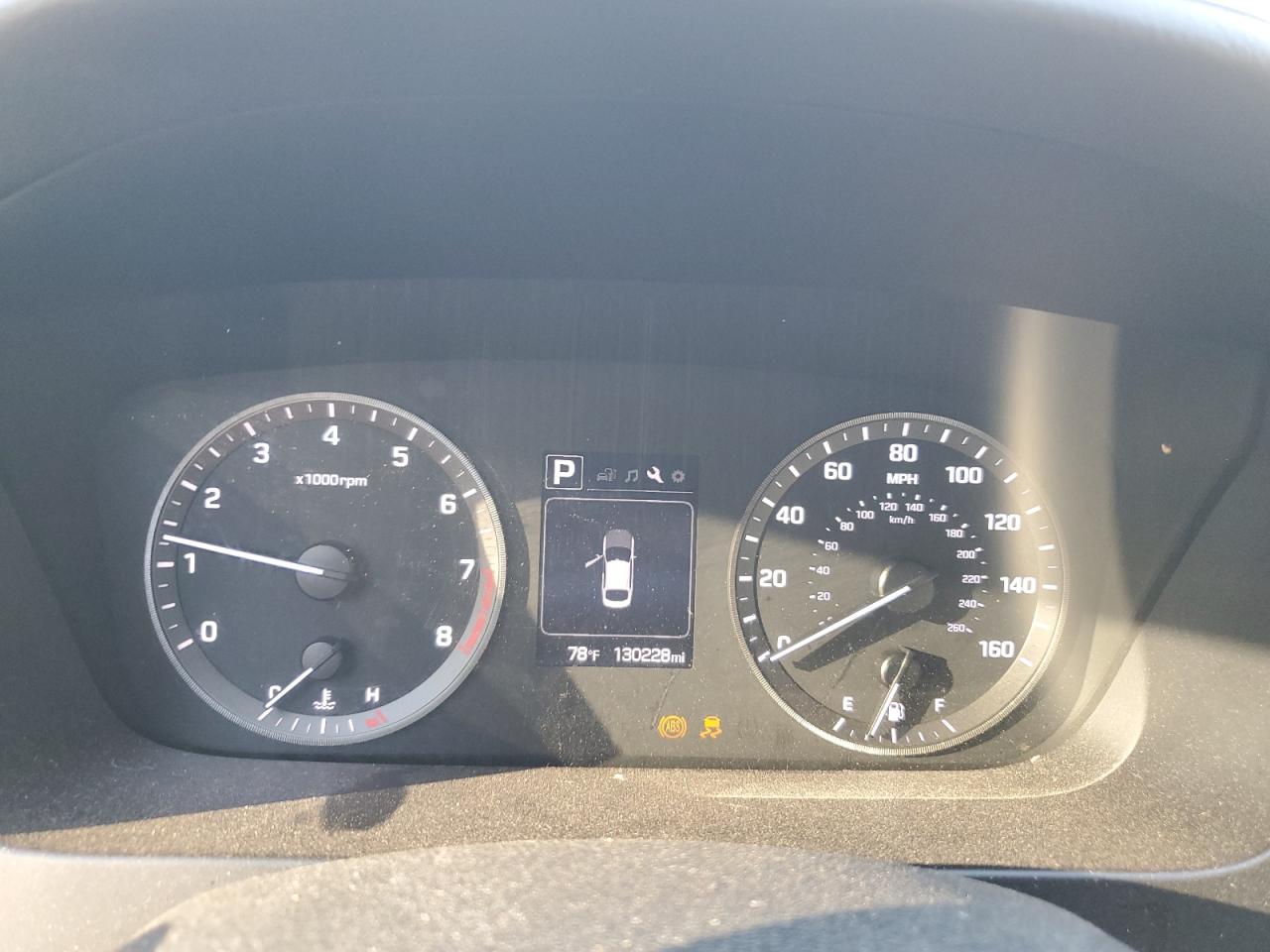 2015 Hyundai Sonata - Image 9