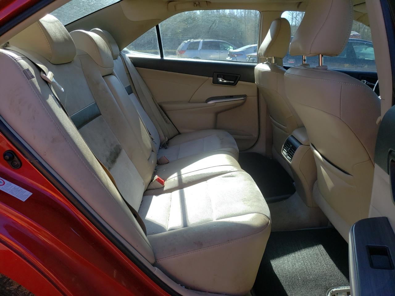 2014 Toyota Camry - Image 10