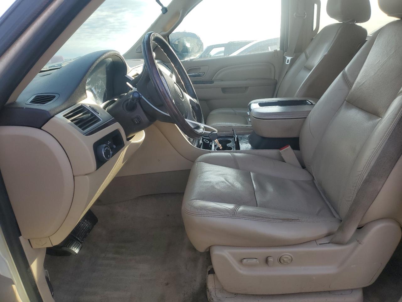 2013 Cadillac Escalade Luxury VIN: 1GYS4BEF7DR117432 Lot: 48666185