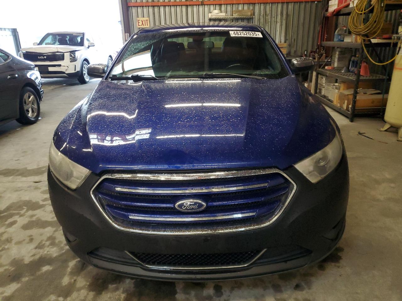 2014 Ford Taurus - Image 5