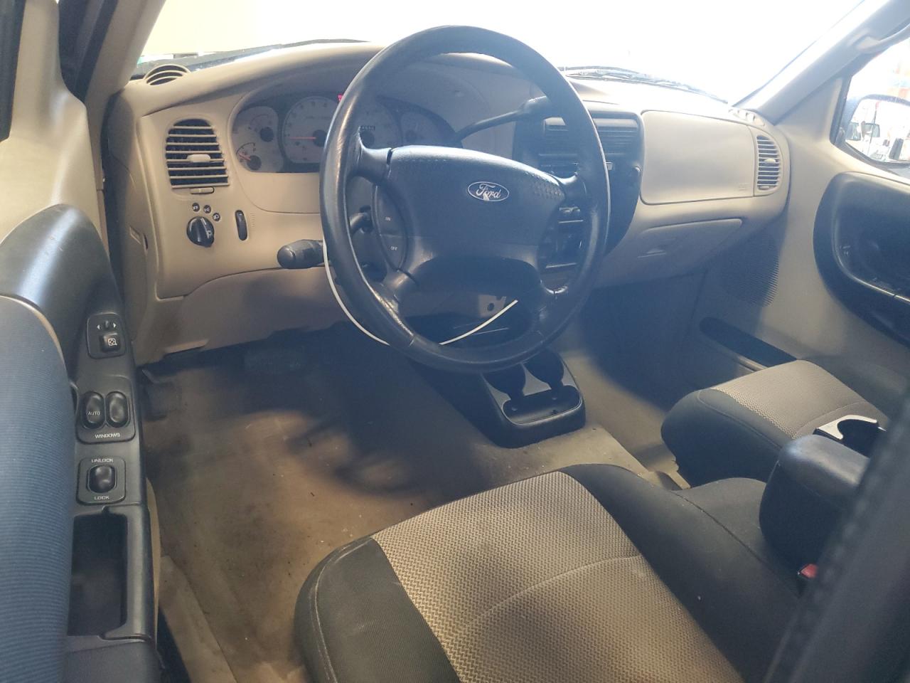 2003 Ford Ranger - Image 8