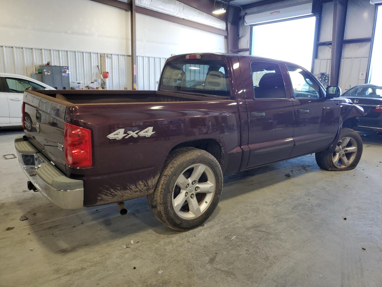 2005 Dodge Dakota - Image 3