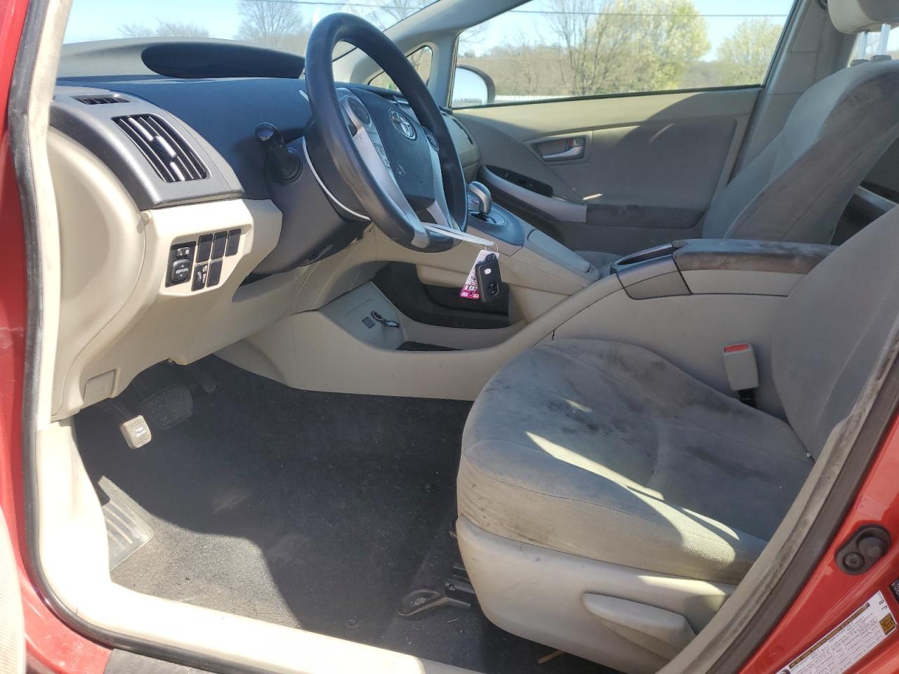 2015 Toyota Prius - Image 7