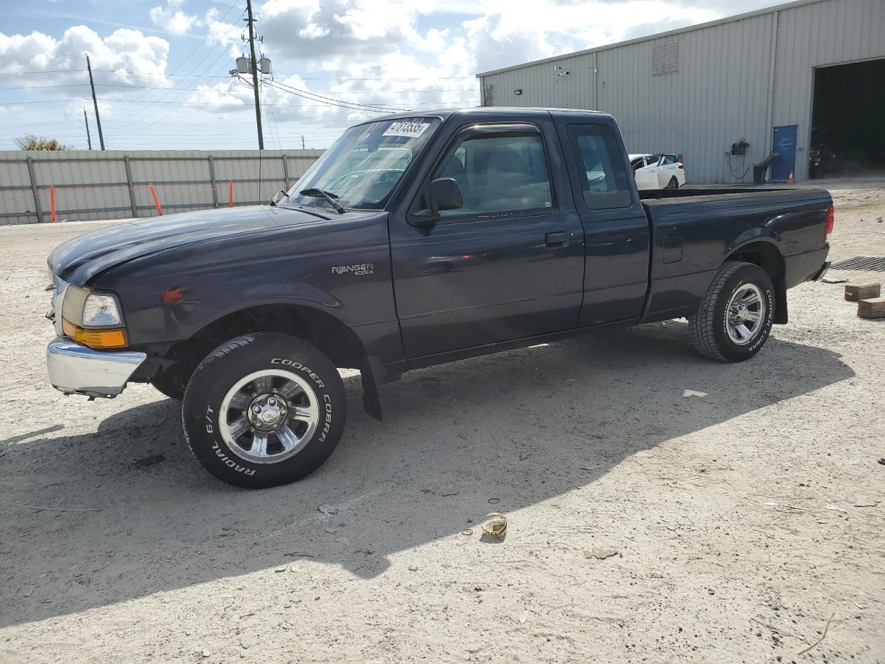 2000 Ford Ranger - Image 1