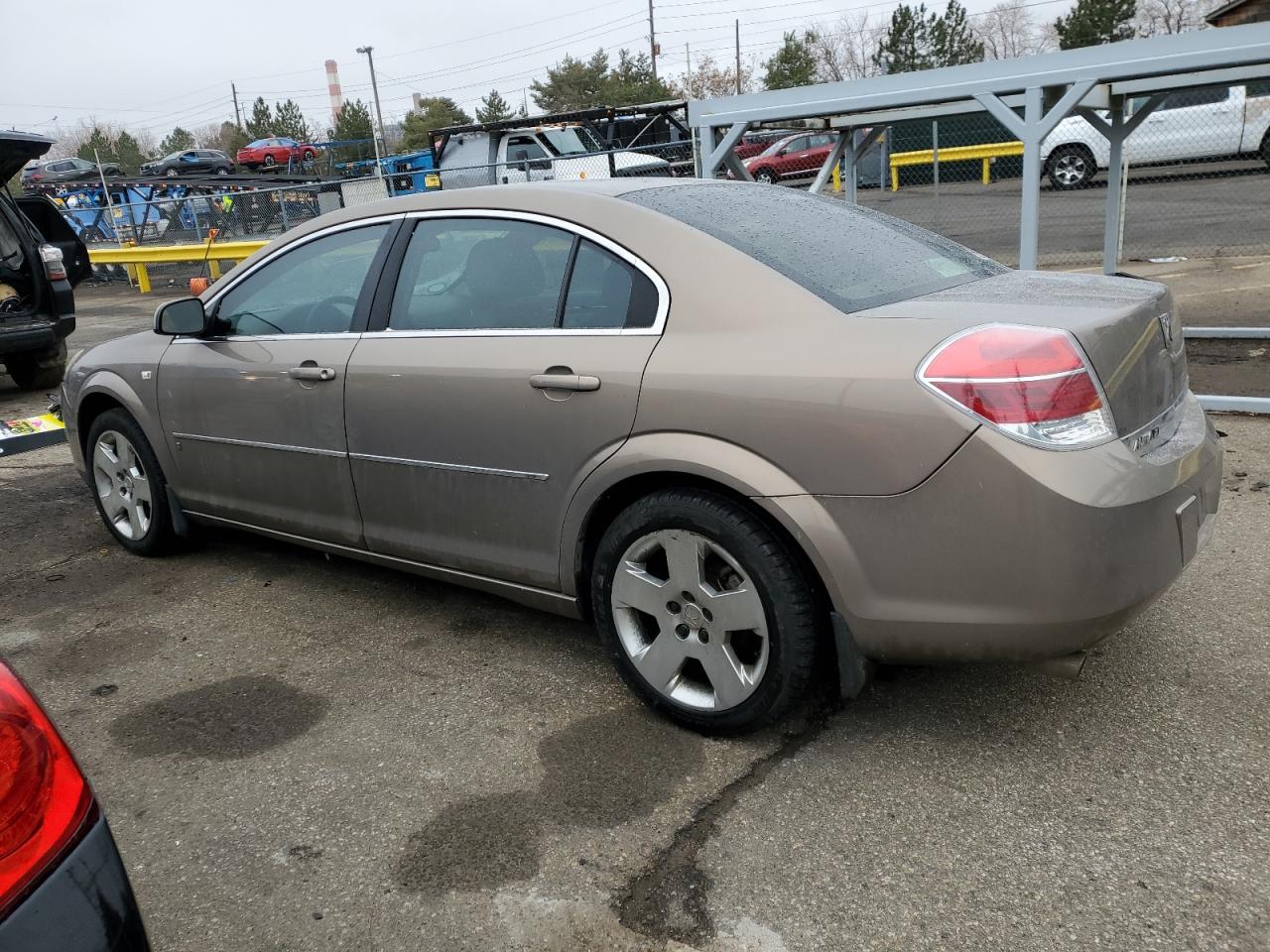 2007 Saturn Aura - Image 2